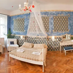3* Hotel Old Time